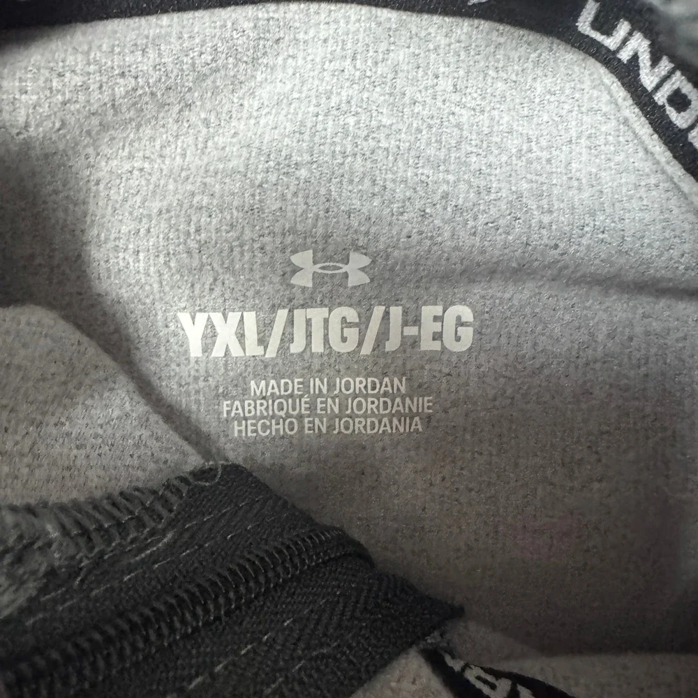 Under Armour Youth Boys Gray Quarter Zip Hoodie Sweatshirt YXL